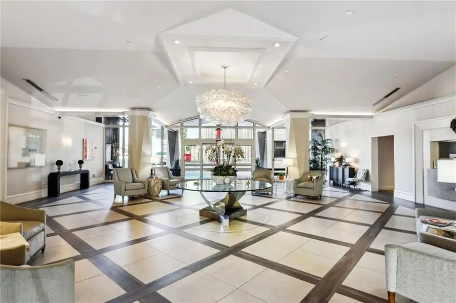 2100 St Charles Avenue #5C, New Orleans, LA 70130 - Image #2