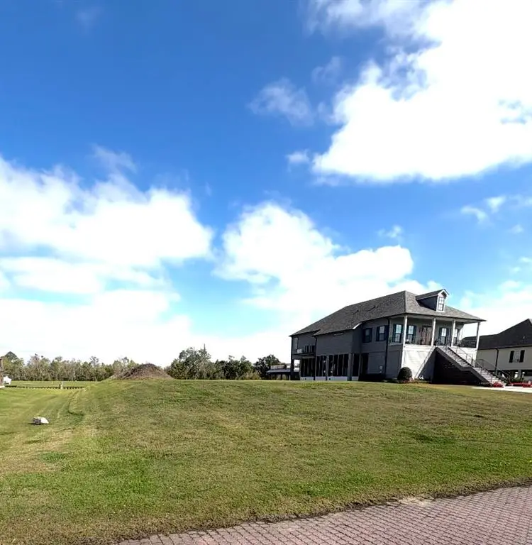 5212 Pelican Drive, Marrero, LA 70072 - Image #1