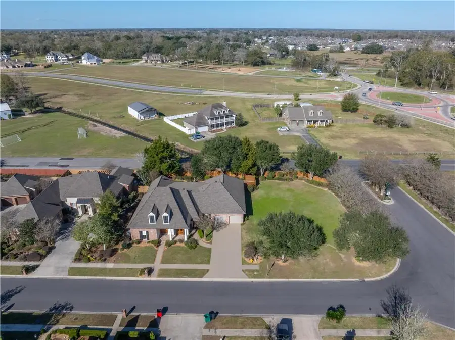 100 & 102 Brahmwell Court, Lafayette, LA 70508 - Image #3