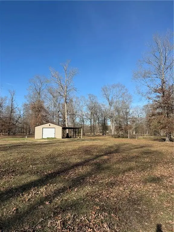 195 Varvarosky Road, Deville, LA 71328 - Image #2