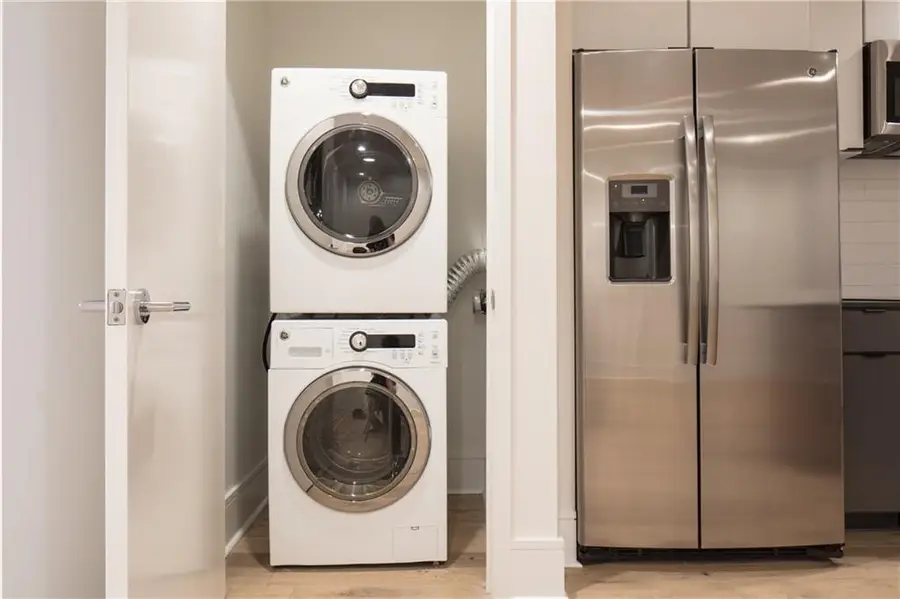 1581 Magazine Street #102, New Orleans, LA 70130 - Image #3