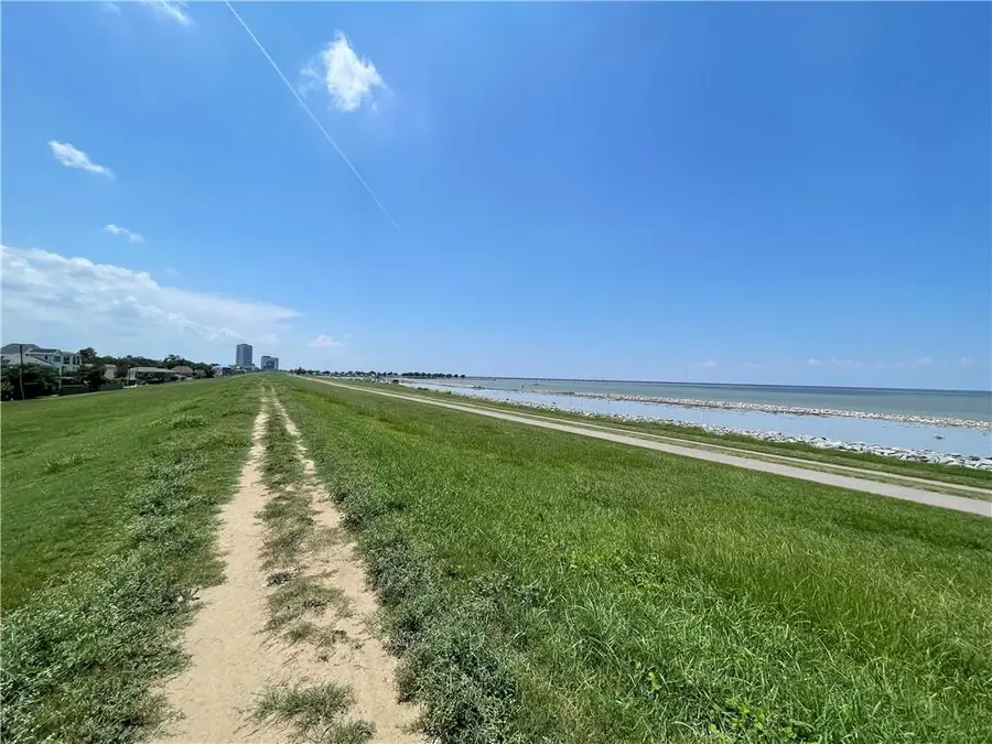 1514 Ocean Drive, Metairie, LA 70005 - Image #3