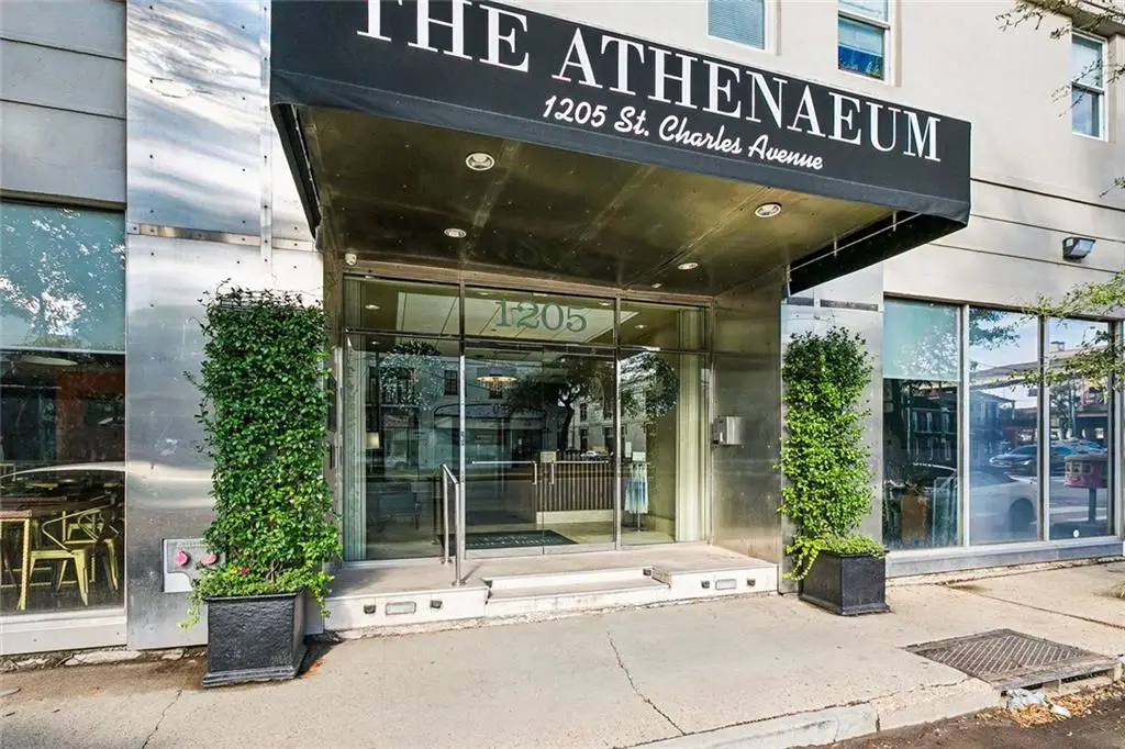 1205 St Charles Avenue #903, New Orleans, LA 70130 - Image #1