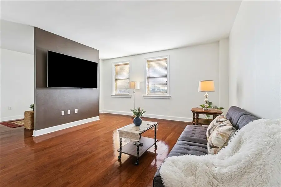 1205 St Charles Avenue #903, New Orleans, LA 70130 - Image #3