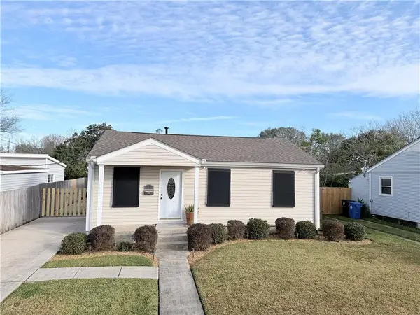 41 Vivian Court, New Orleans, LA 70131