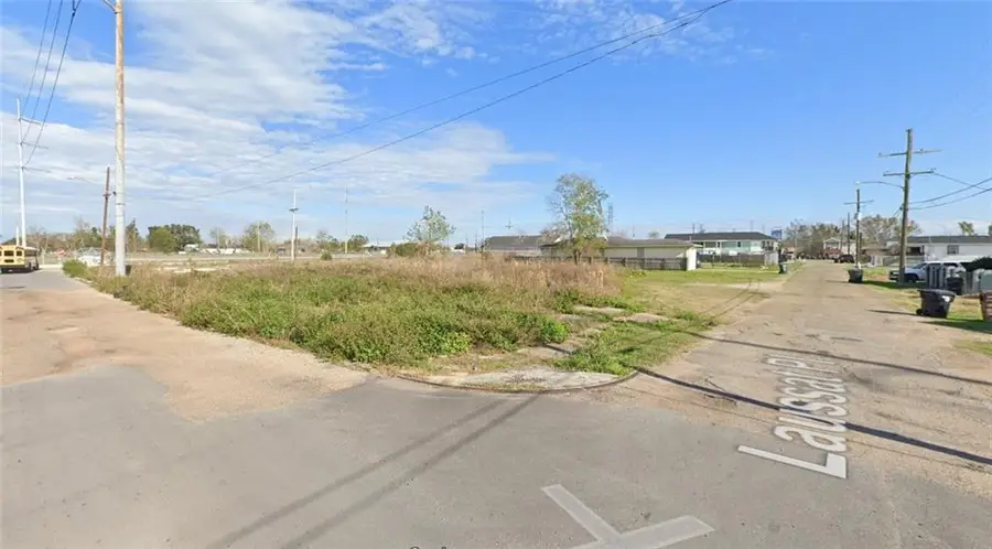 3101 Laussat Place, New Orleans, LA 70117 - Image #2