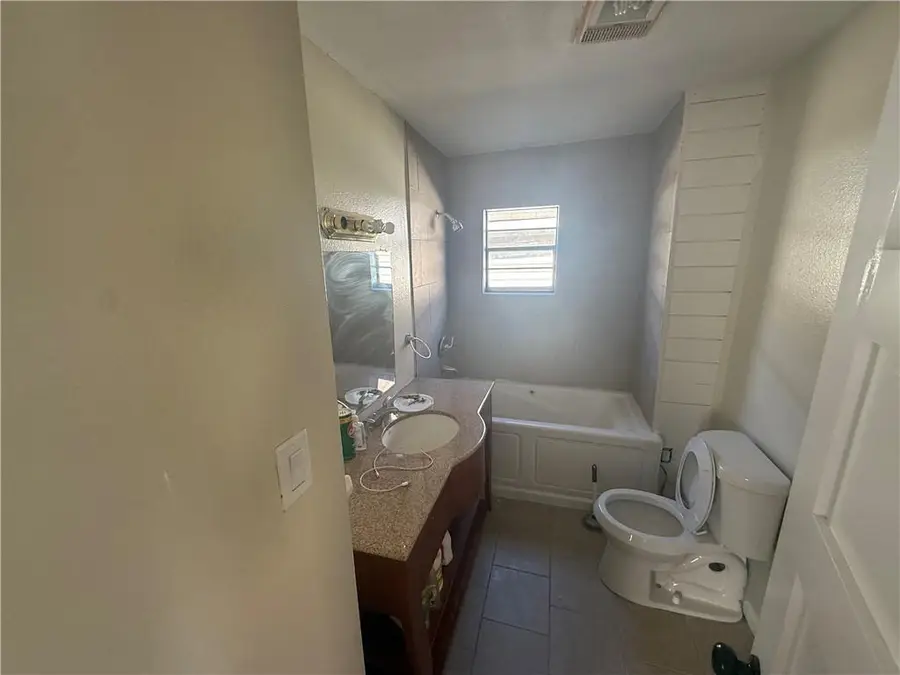 2006 Clouet Street, New Orleans, LA 70117 - Image #3