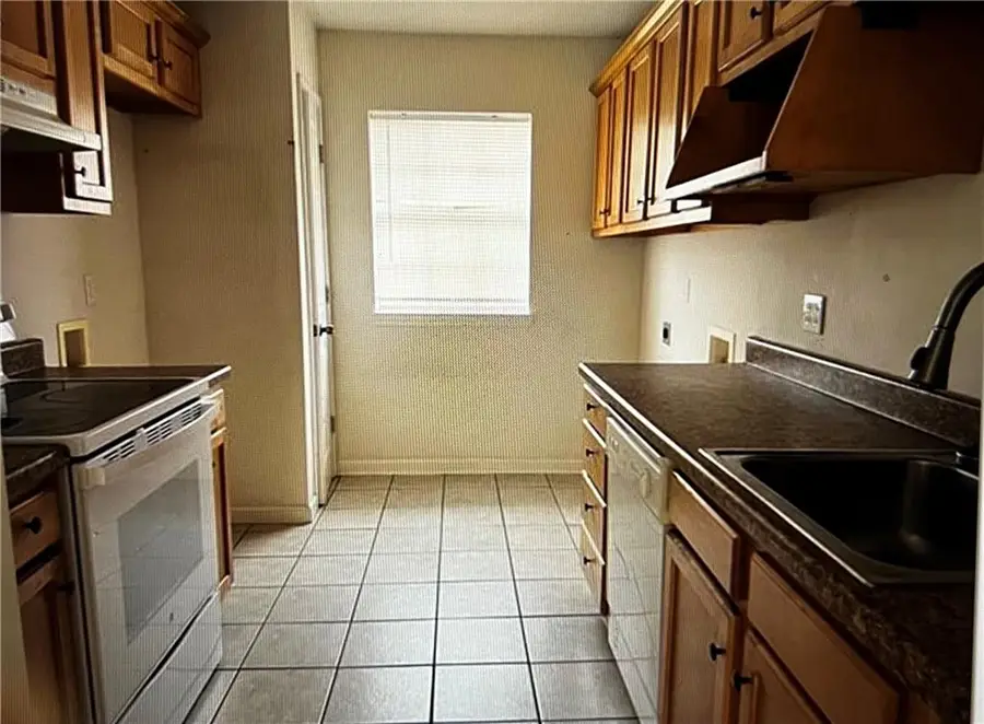 203 Maryland Drive Drive #B, Luling, LA 70070 - Image #2