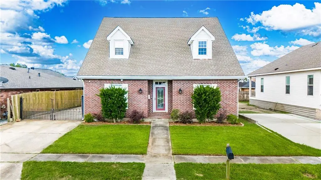 8336 Sabre Drive, Chalmette, LA 70043 - Image #1