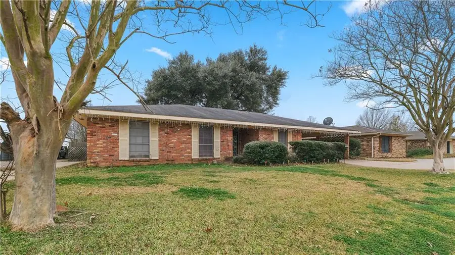 2131 Memorial Drive, Alexandria, LA 71301 - #2