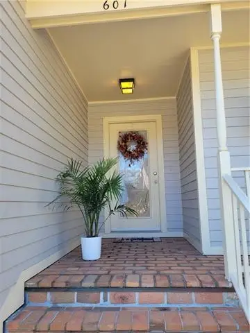 601 Audubon Trace #601, Jefferson, LA 70121