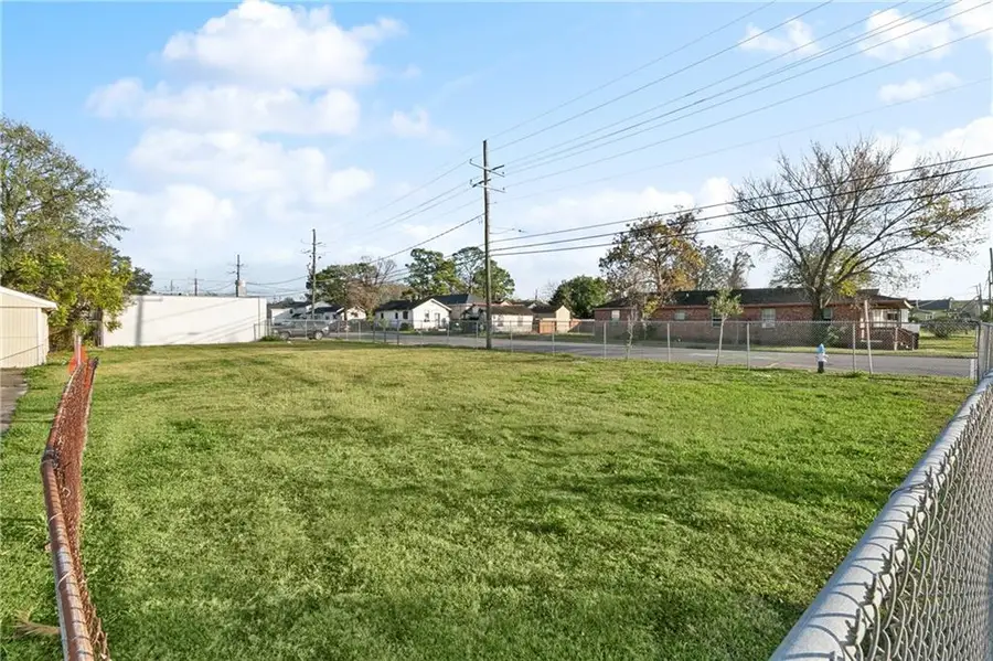 938 Thayer Street, New Orleans, LA 70114 - #2