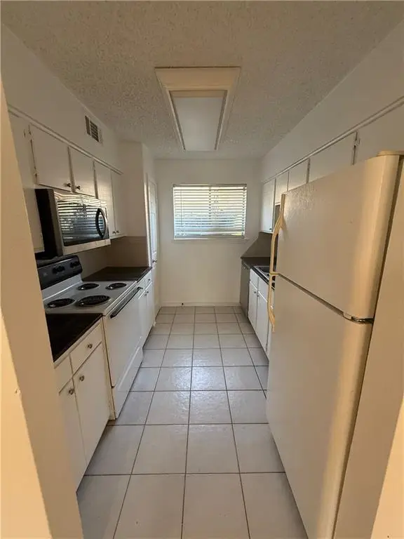 920 W Tony Street #B, Gonzales, LA 70737 - #3