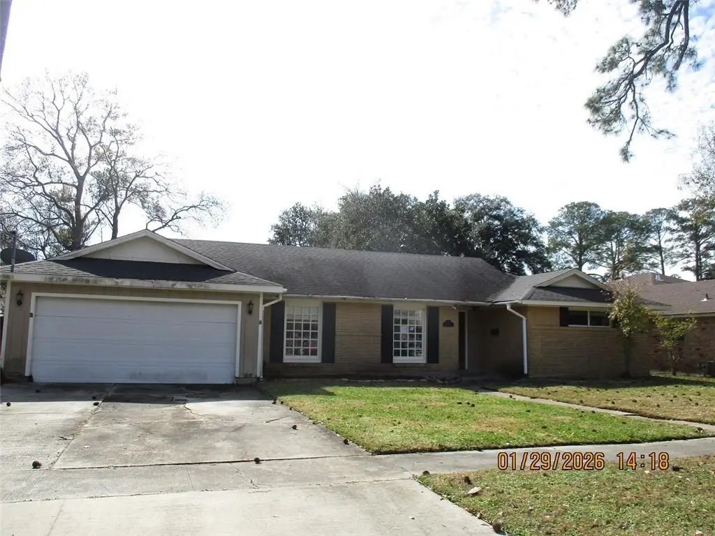 327 Dorset Drive, Slidell, LA 70458 - Image #1