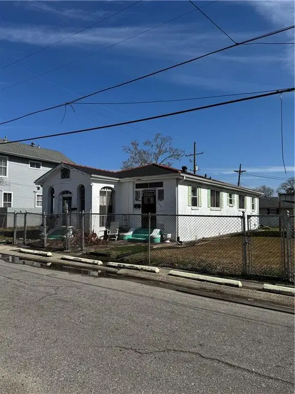 2933-2935 College Court Street, New Orleans, LA 70125 - #2