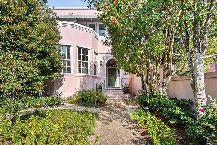 1507 Harmony Street, New Orleans, LA 70115 - Image #2