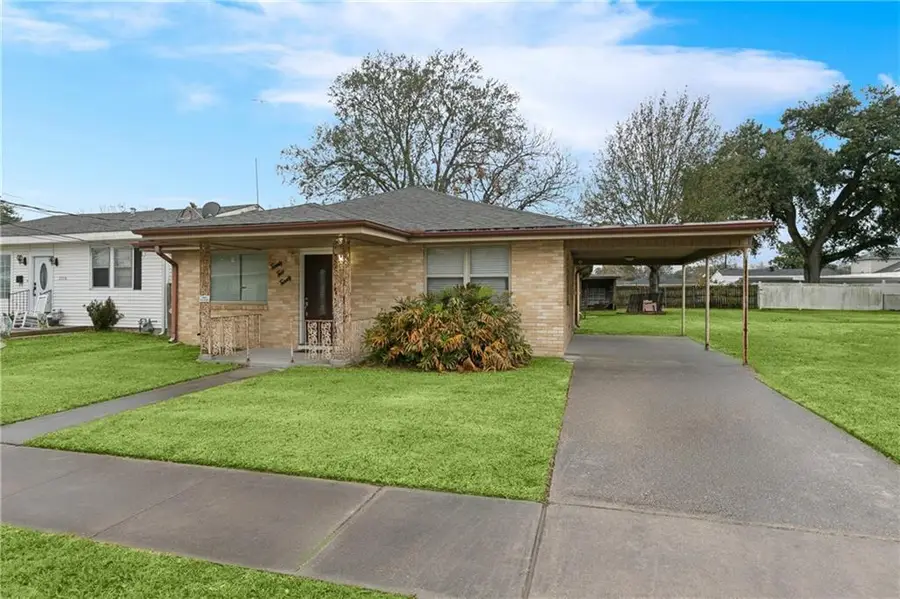 2220 Lyndell Drive, Chalmette, LA 70043 - #2