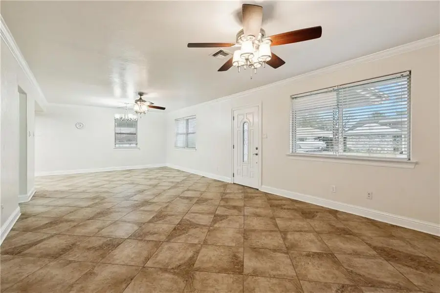 2220 Lyndell Drive, Chalmette, LA 70043 - #3