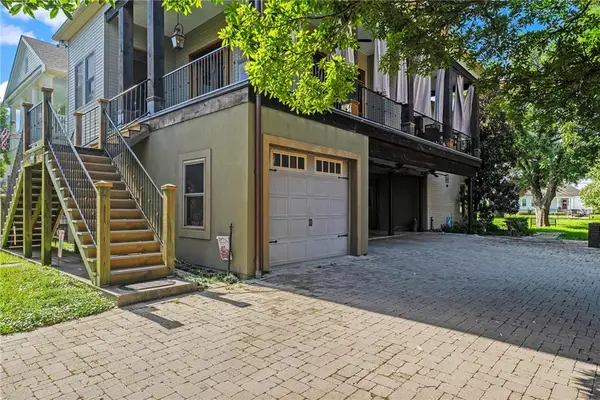 338 Hay Place, New Orleans, LA 70124