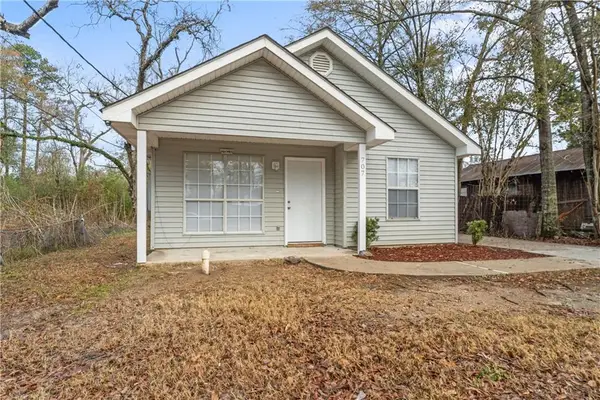 707 E Louisiana Avenue, Hammond, LA 70403