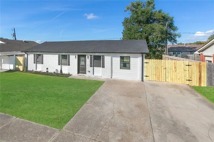2824 Virginia Lee Drive, Marrero, LA 70072 - Image #2