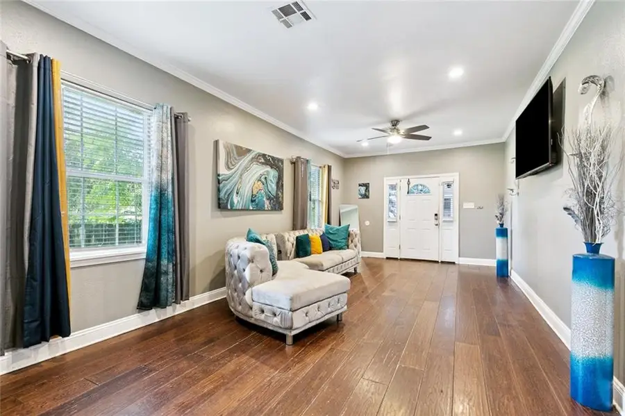 1010 Lamanche Street, New Orleans, LA 70117 - Image #2