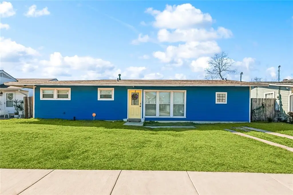 4966 Gallier Drive, New Orleans, LA 70126 - Image #1