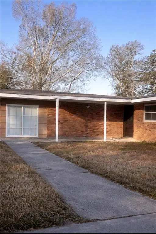 3901 Riviera Drive, Slidell, LA 70458 - #3