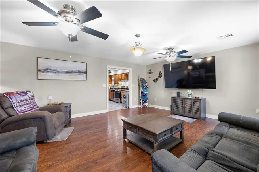 8412 Colonel Drive, Chalmette, LA 70043 - #3