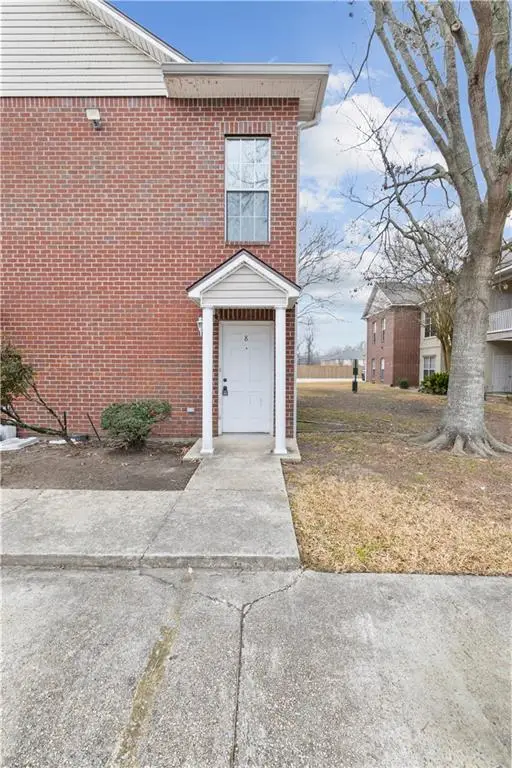 1500 Brightside Drive #B8, Baton Rouge, LA 70820