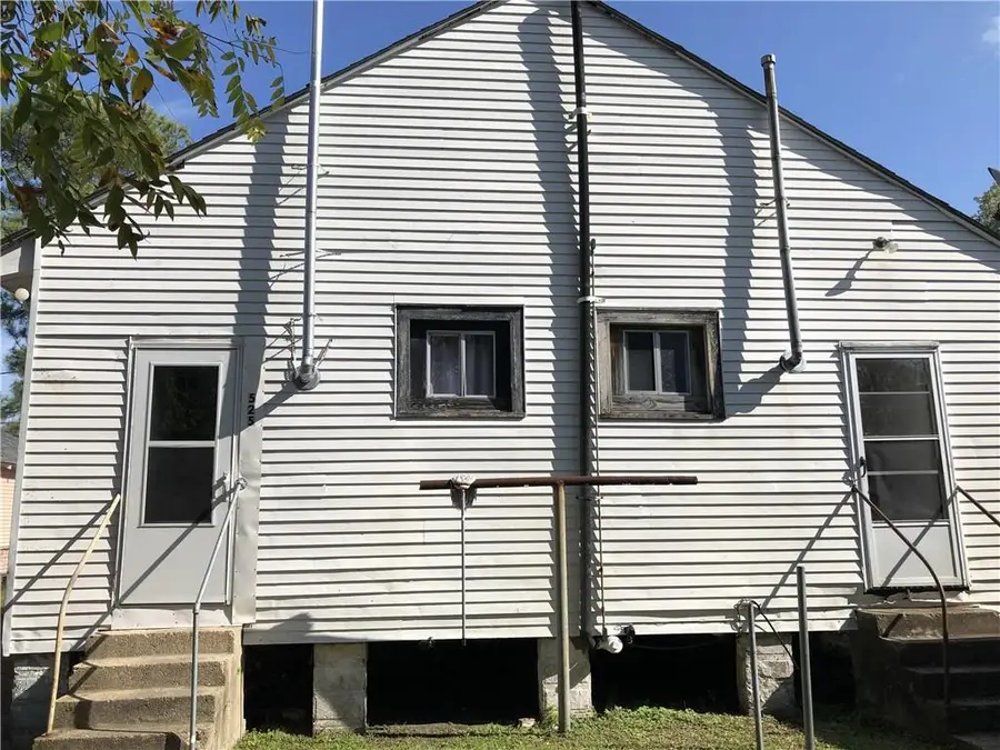 525-527 Monroe Street, Gretna, LA 70053 - #2