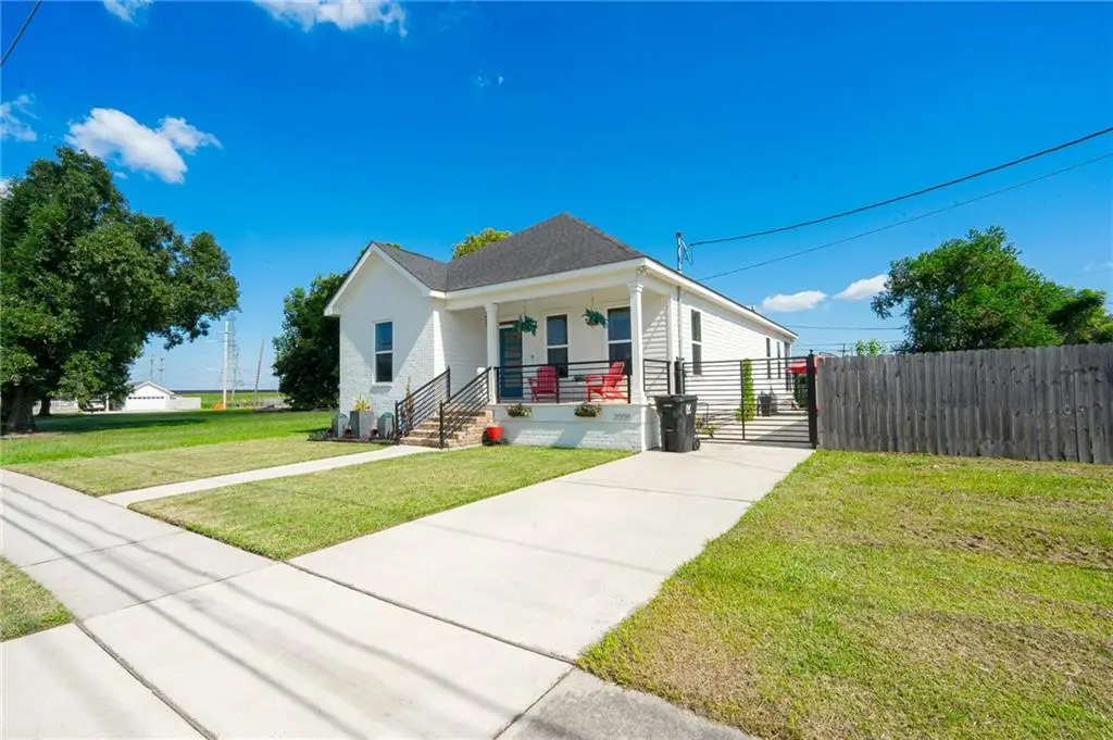 2009 Center Street, Arabi, LA 70032 - #1