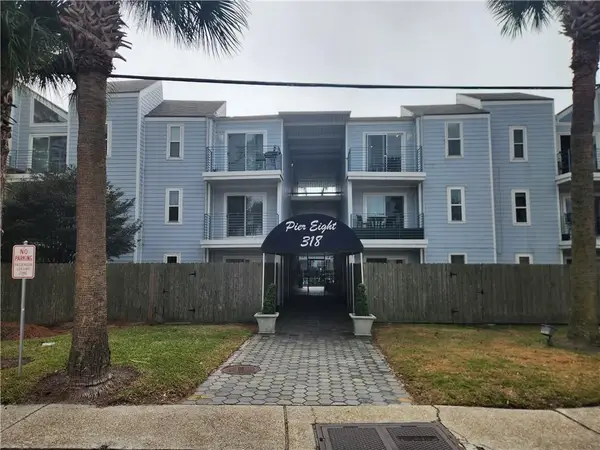 318 Lake Marina Avenue #111, New Orleans, LA 70124