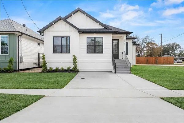 8901 Dearborn Avenue, Metairie, LA 70003