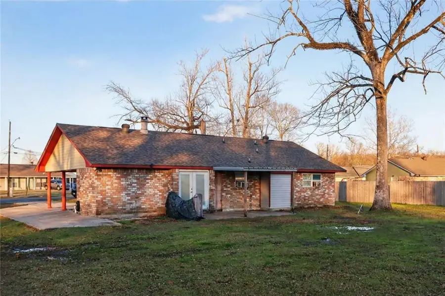 10267 Lake Park Avenue, Gonzales, LA 70737 - #2