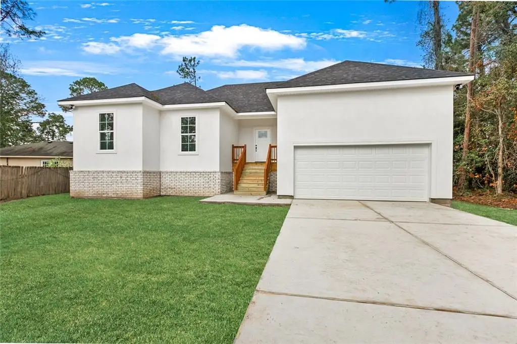 696 Voters Road, Slidell, LA 70461 - #1