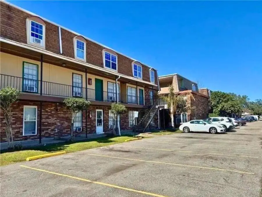 6200 Riverside Drive #426, Metairie, LA 70003 - #2