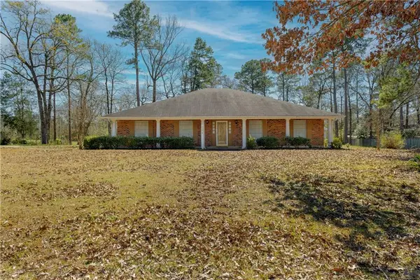 8601 Ridgemont Drive, Pineville, LA 71360