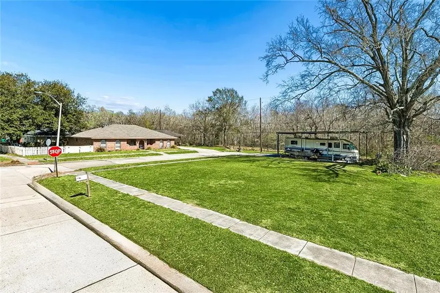 2201 Bobolink Drive, Saint Bernard, LA 70085 - #2