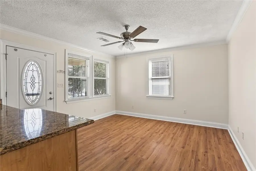 6216 Cameron Boulevard, New Orleans, LA 70122 - #3