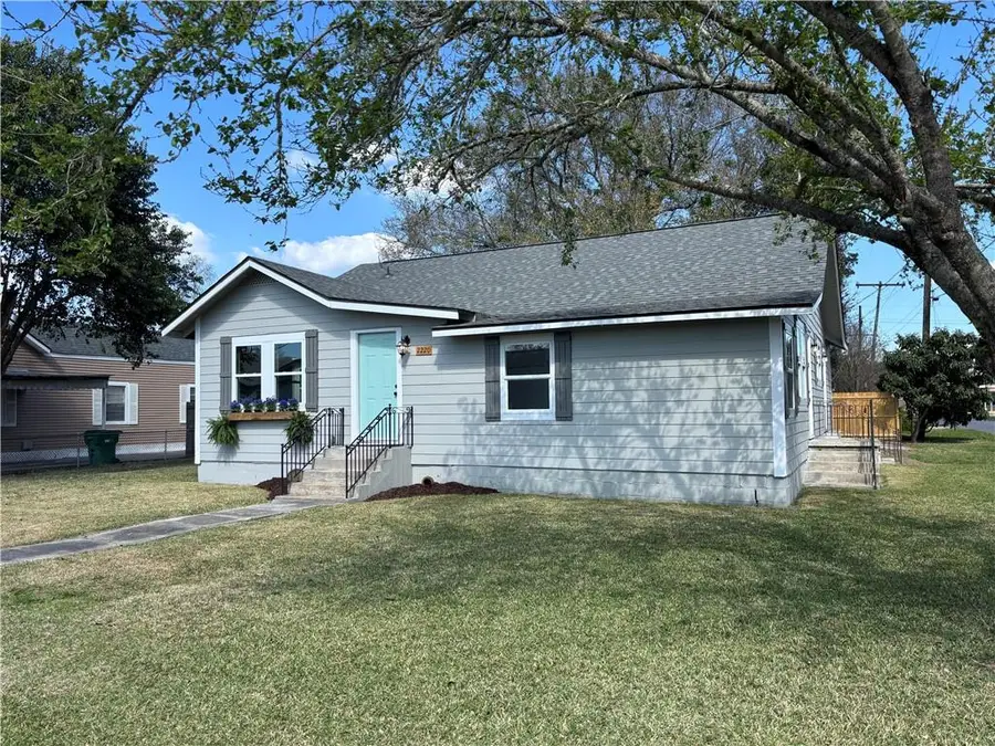 2220 S Central Avenue, Lutcher, LA 70071 - #2