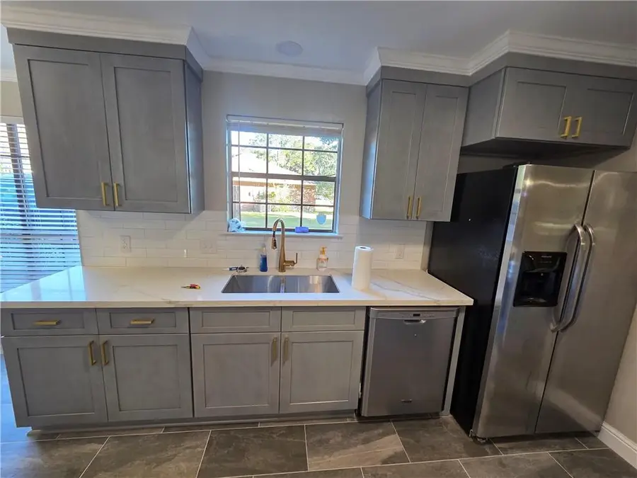 12233 Parklawn Avenue, Baton Rouge, LA 70816 - #2