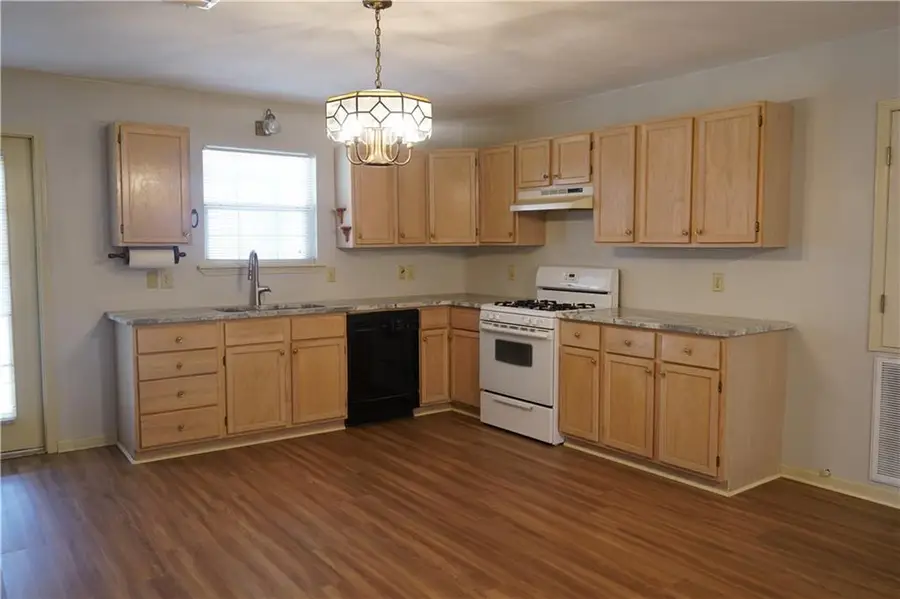 193 Roberts Road, Pollock, LA 71467 - #3