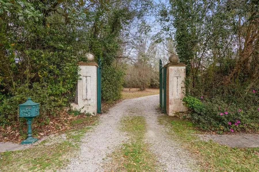 416 S America Street, Covington, LA 70433 - #2