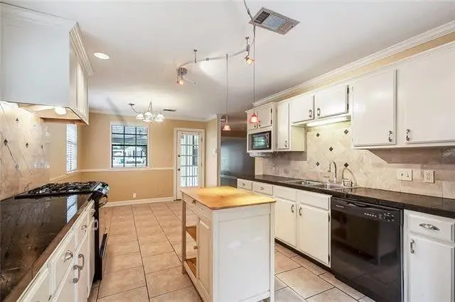 718 Wilkinson Street, Mandeville, LA 70448 - #3