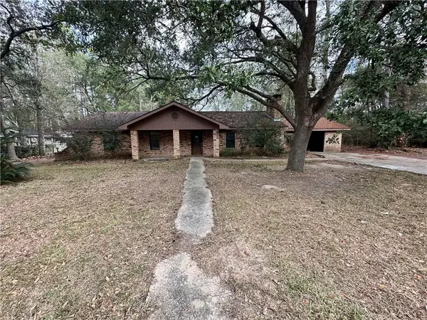 26017 E Birch Street, Lacombe, LA 70445