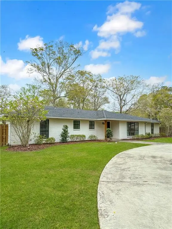 305 E Pearl Street, Slidell, LA 70461