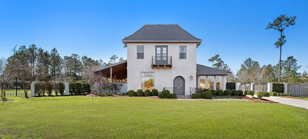 601 Lake Circle, Madisonville, LA 70447 - #1