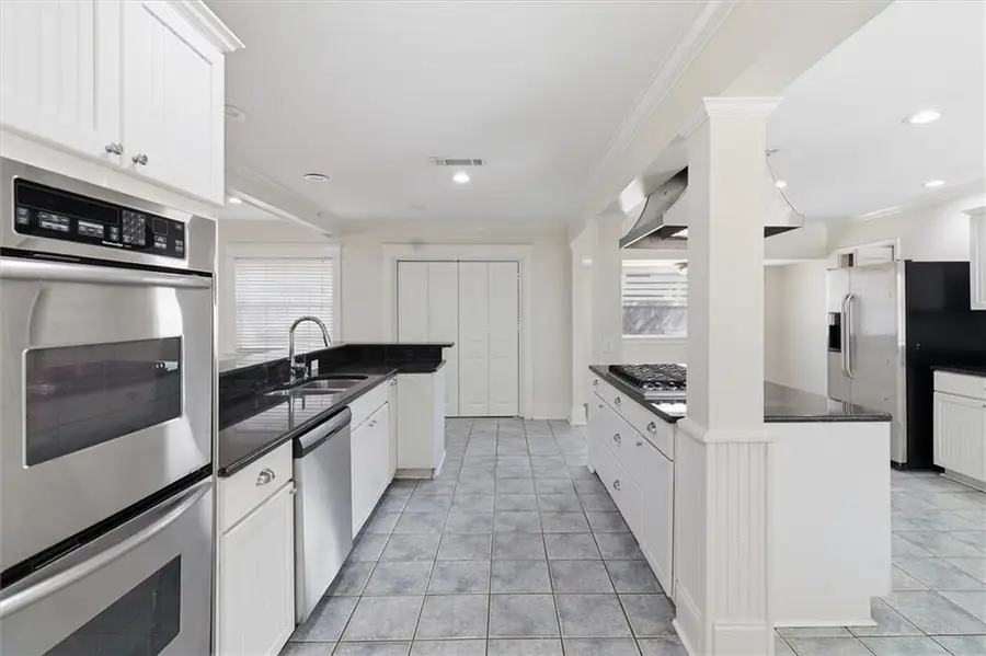 334 West Street, Mandeville, LA 70448 - #3