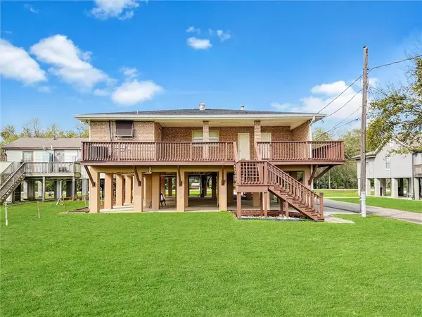 2731 Privateer Boulevard, Barataria, LA 70036